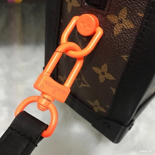 LOUIS BOX VUITTON 0725